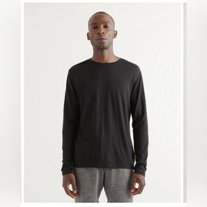Quince Merino Long Sleeve Base Layer Tee, black, men’s Medium